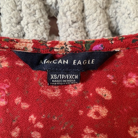 American Eagle XS Top - Picture 2 of 2